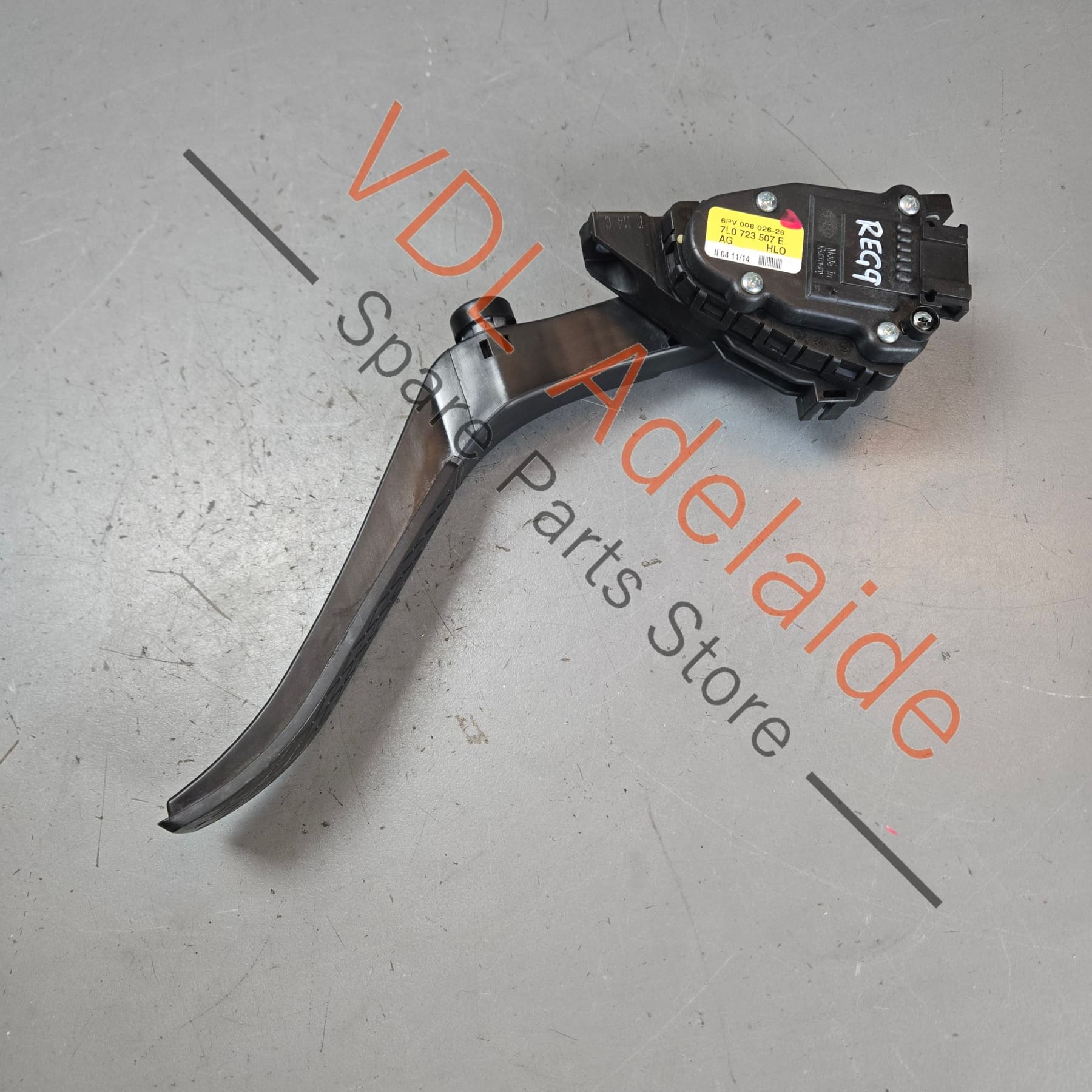 VW Touareg 7P Throttle Accelerator Pedal 7L0723507E - Image 3