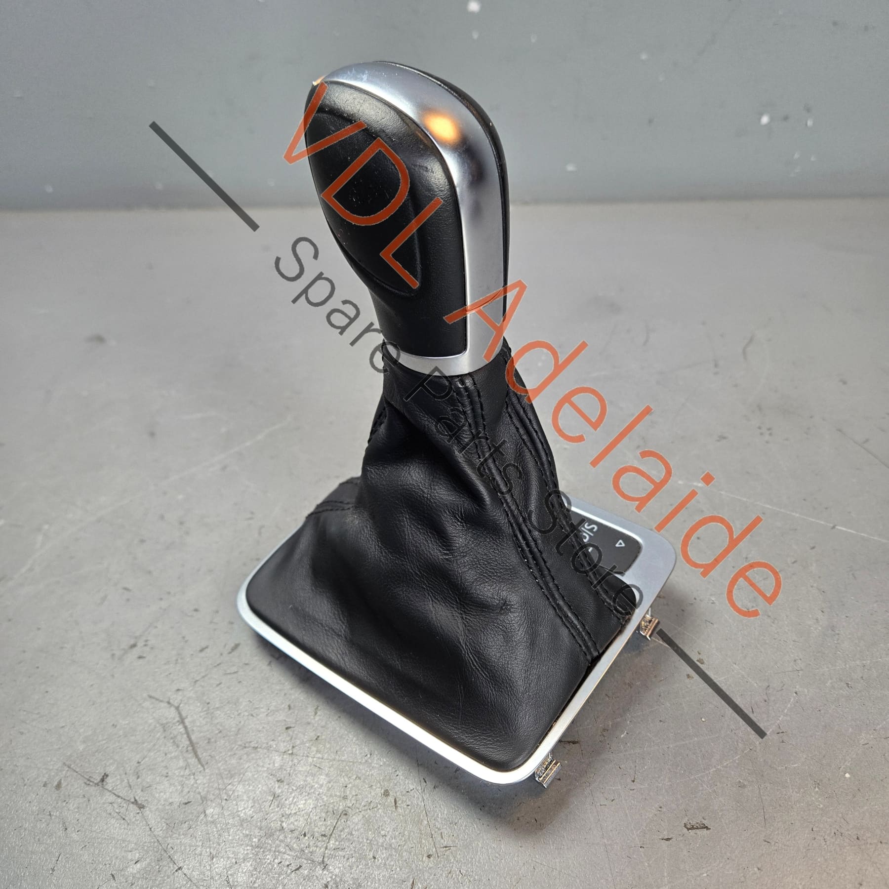 VW Touareg 7P Gear Shift Shifter Cover Knob RHD 7P2713203E - Image 4