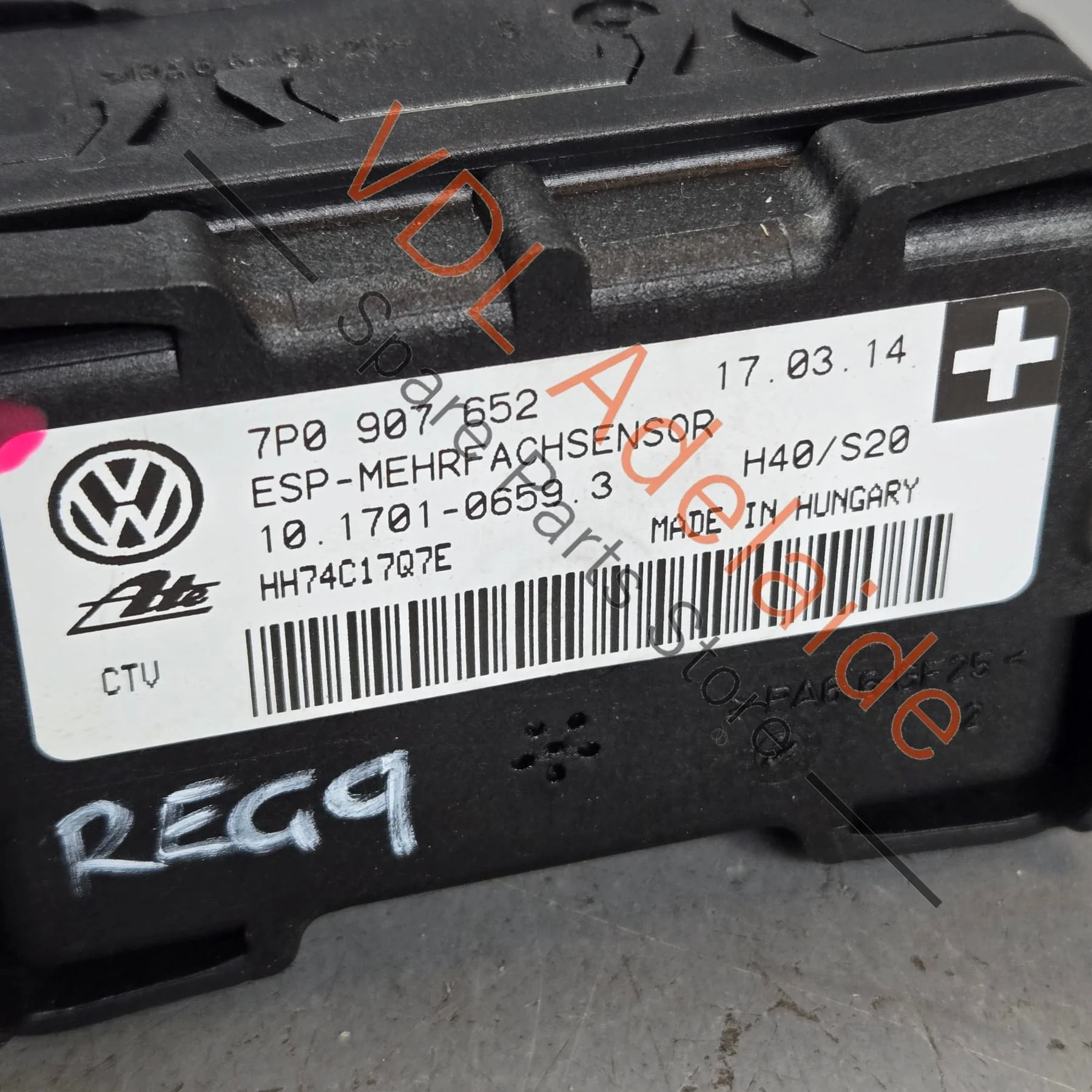 VW Touareg 7P Yaw Rate ESP Sensor Module 7P0907652 - Image 2