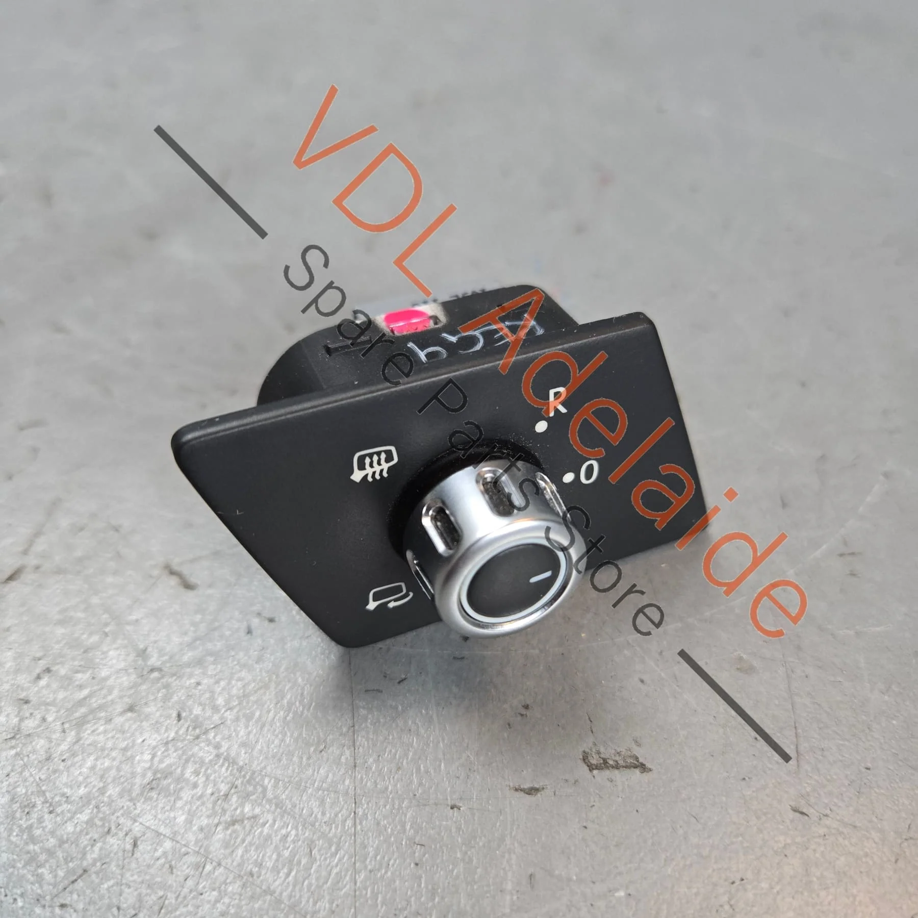 VW Touareg 7P Switch for Electric Adjustable Exterior Mirrors RHD 7P2959565C