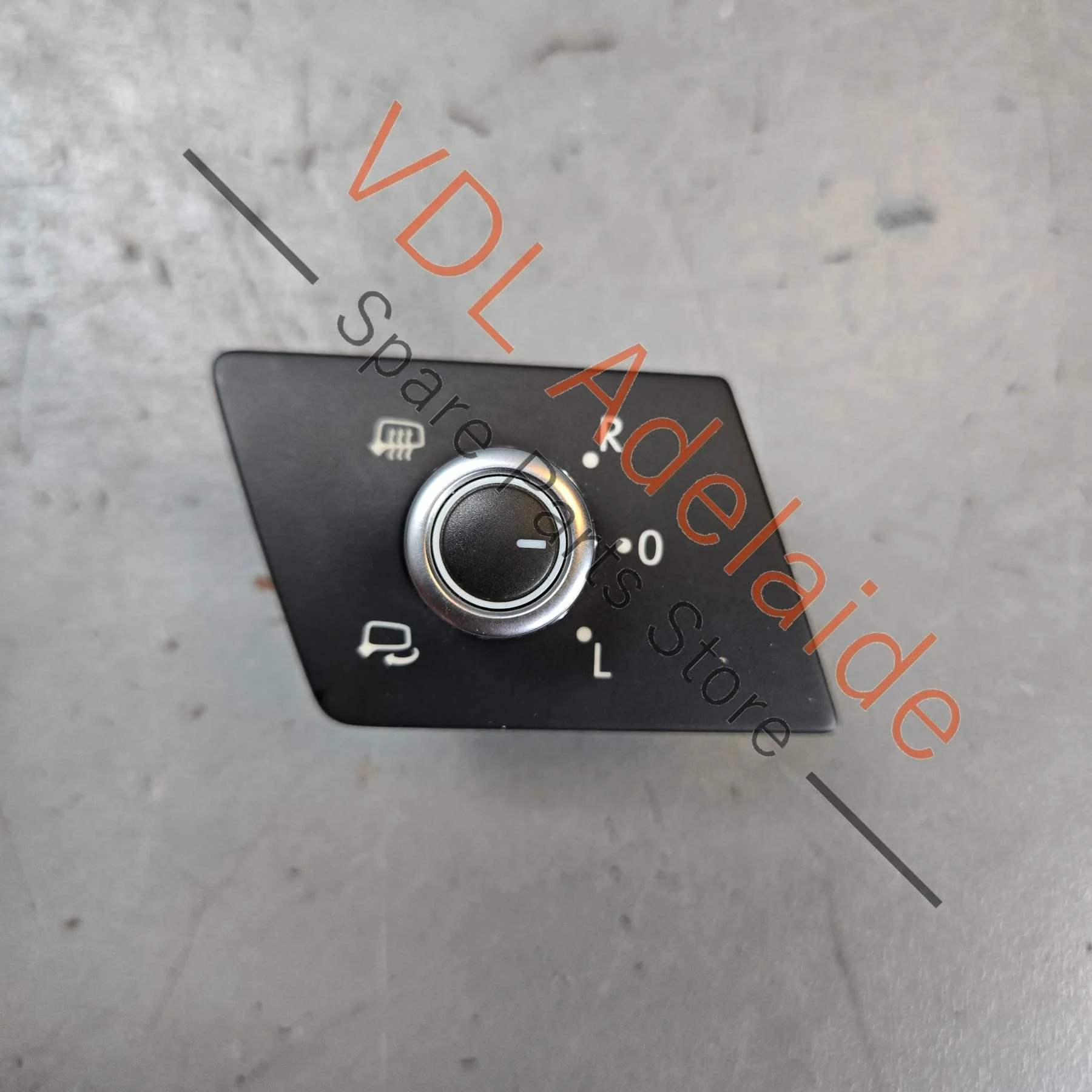 VW Touareg 7P Switch for Electric Adjustable Exterior Mirrors RHD 7P2959565C - Image 3