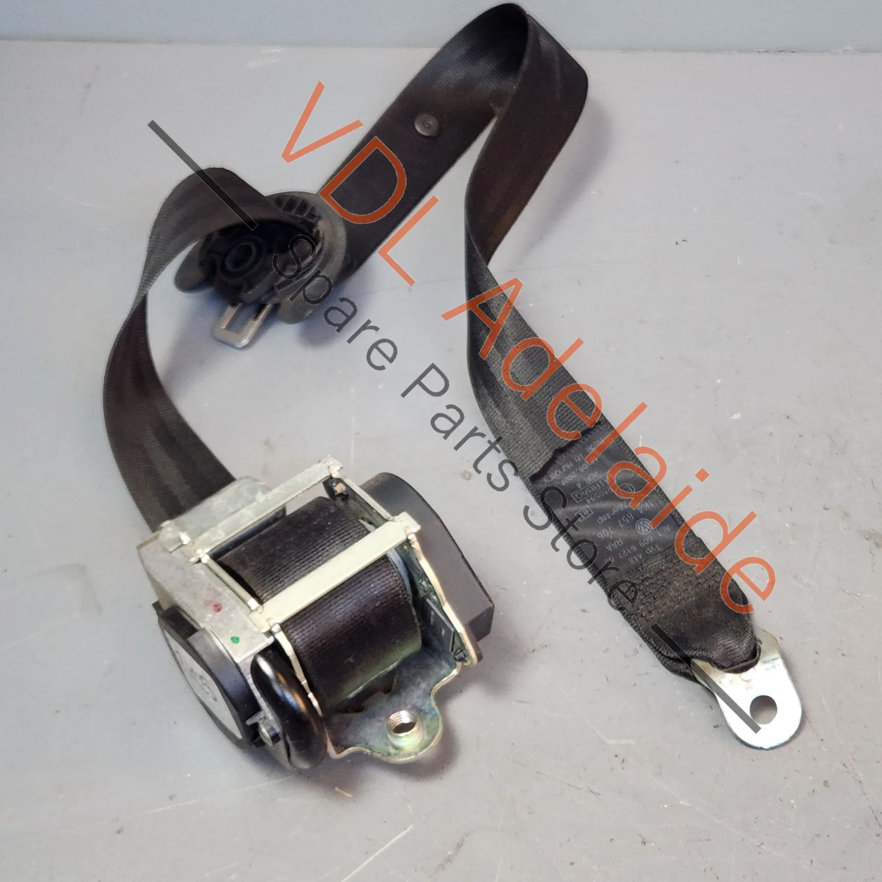 VW Golf MK5 Right Front Seatbelt 1K4857706T 1K4857706AT RAA Suit 4dr RHD vehicles