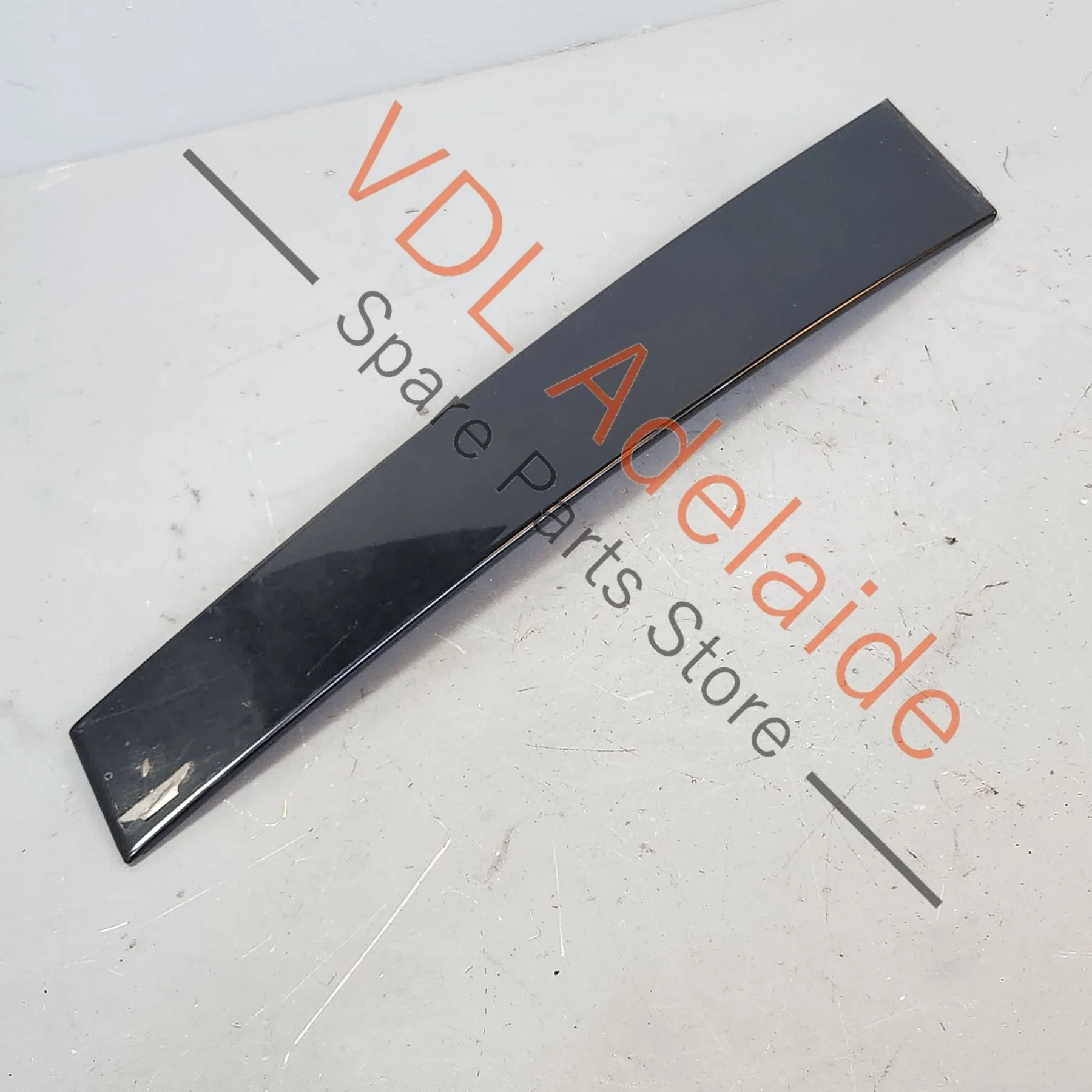 VW Golf MK5 Front Right B Pillar Exterior Door Window Trim Molding Gloss Black 1K4837902B 041 - Image 5