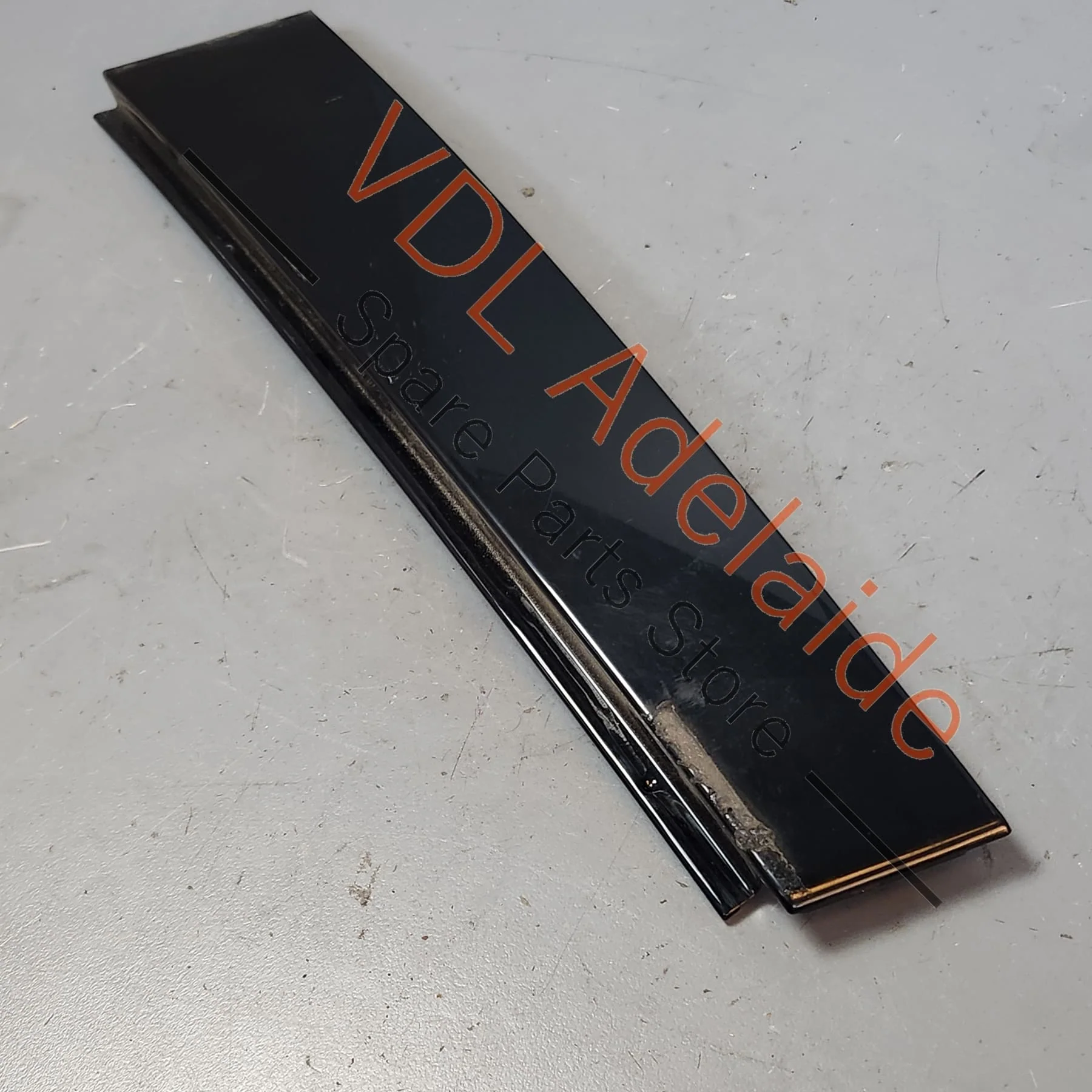 Volkswagen VW Golf Mk5 R32 Right Rear Door B Exterior Pillar Trim Gloss Black 1K6839902 - Image 8