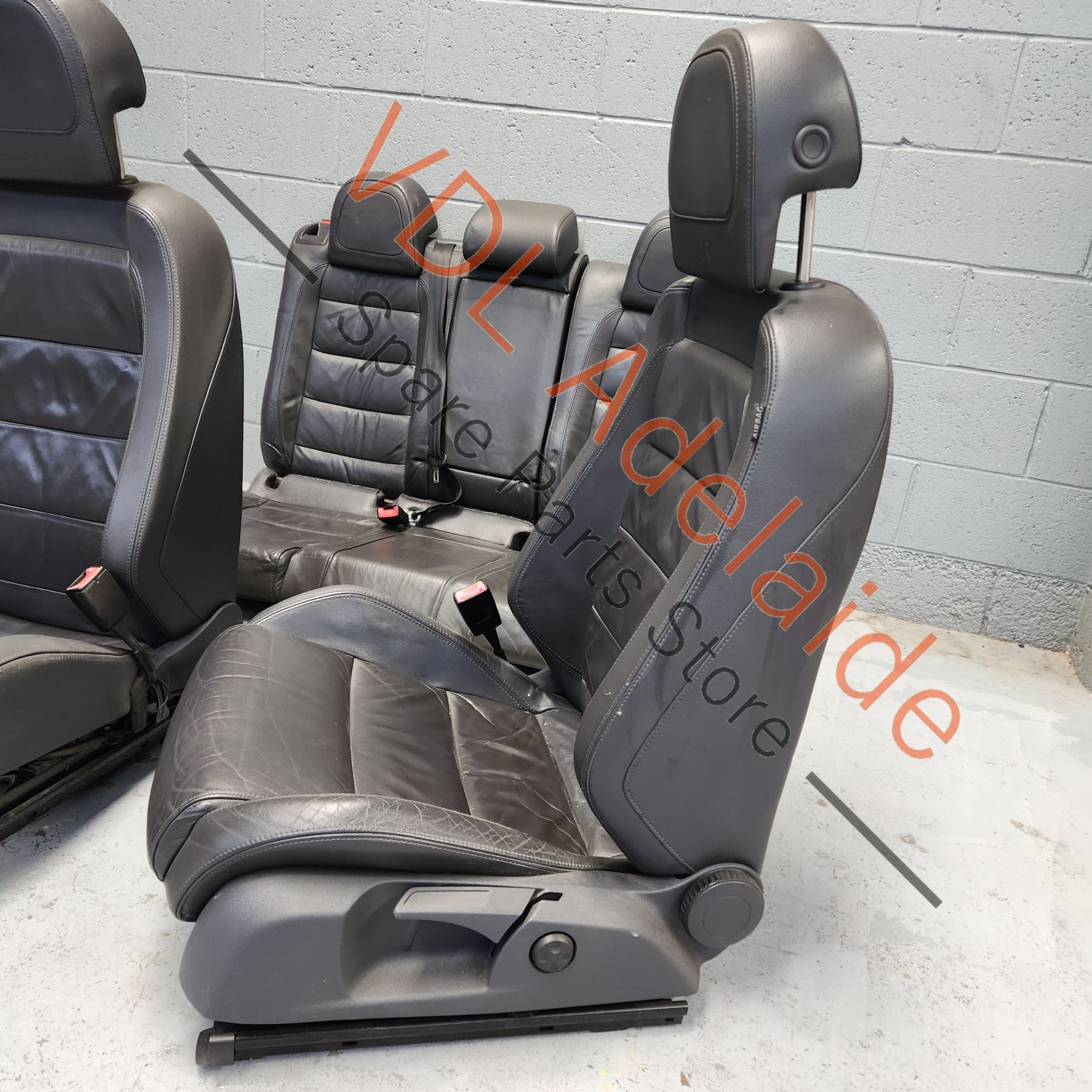 VW Golf R32 MK5 FRONT PAIR of Leather Sport Seats Interior Trim w/Heaters - Image 6