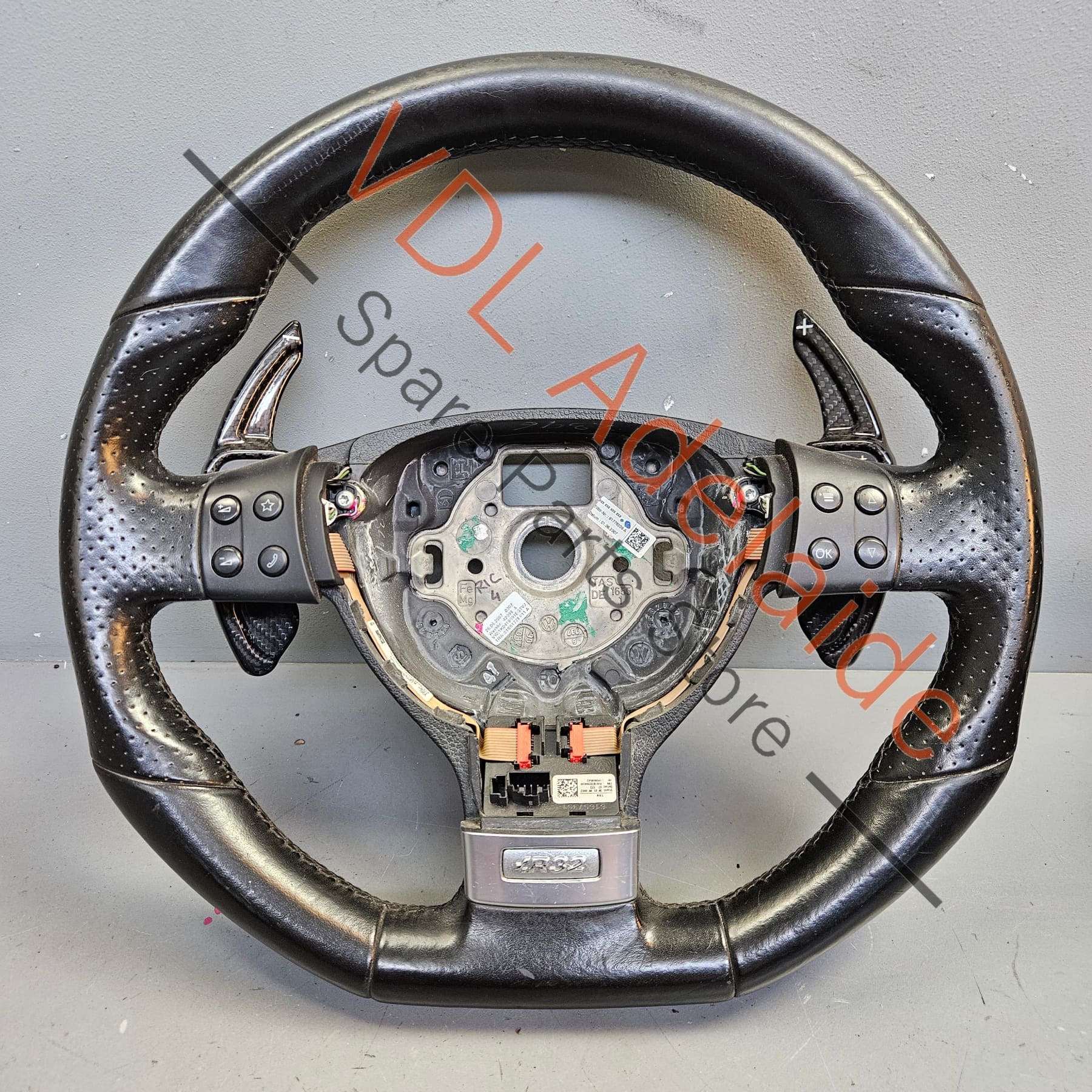 VW Golf Mk5 R32 Steering Wheel Flat Bottom Leather Multifunction 1K0419091GT TVJ