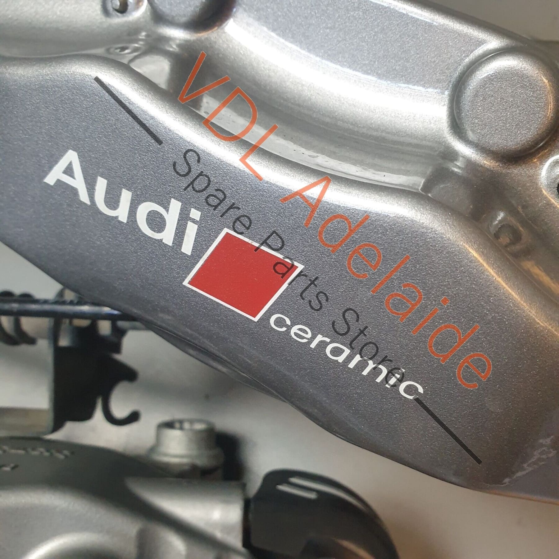 Audi Q7 6.0L V12 4L Pair of OEM Carbon Ceramic Brake Calipers 4 Piston Brembo - Image 12
