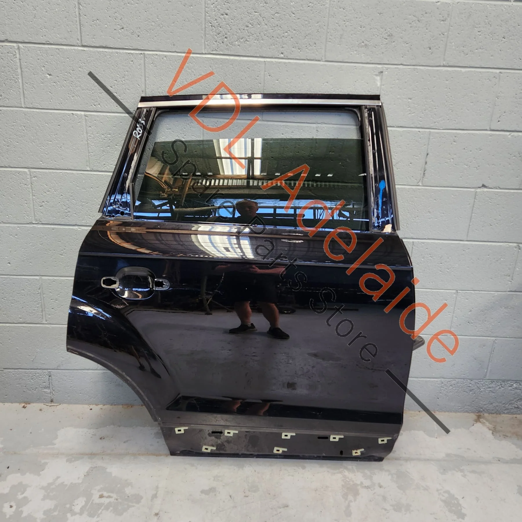 Audi Q7 4L Rear Right Door Shell Panel incl Glass 4L0833052 4L0845206A 2T2T Orca Black Metallic