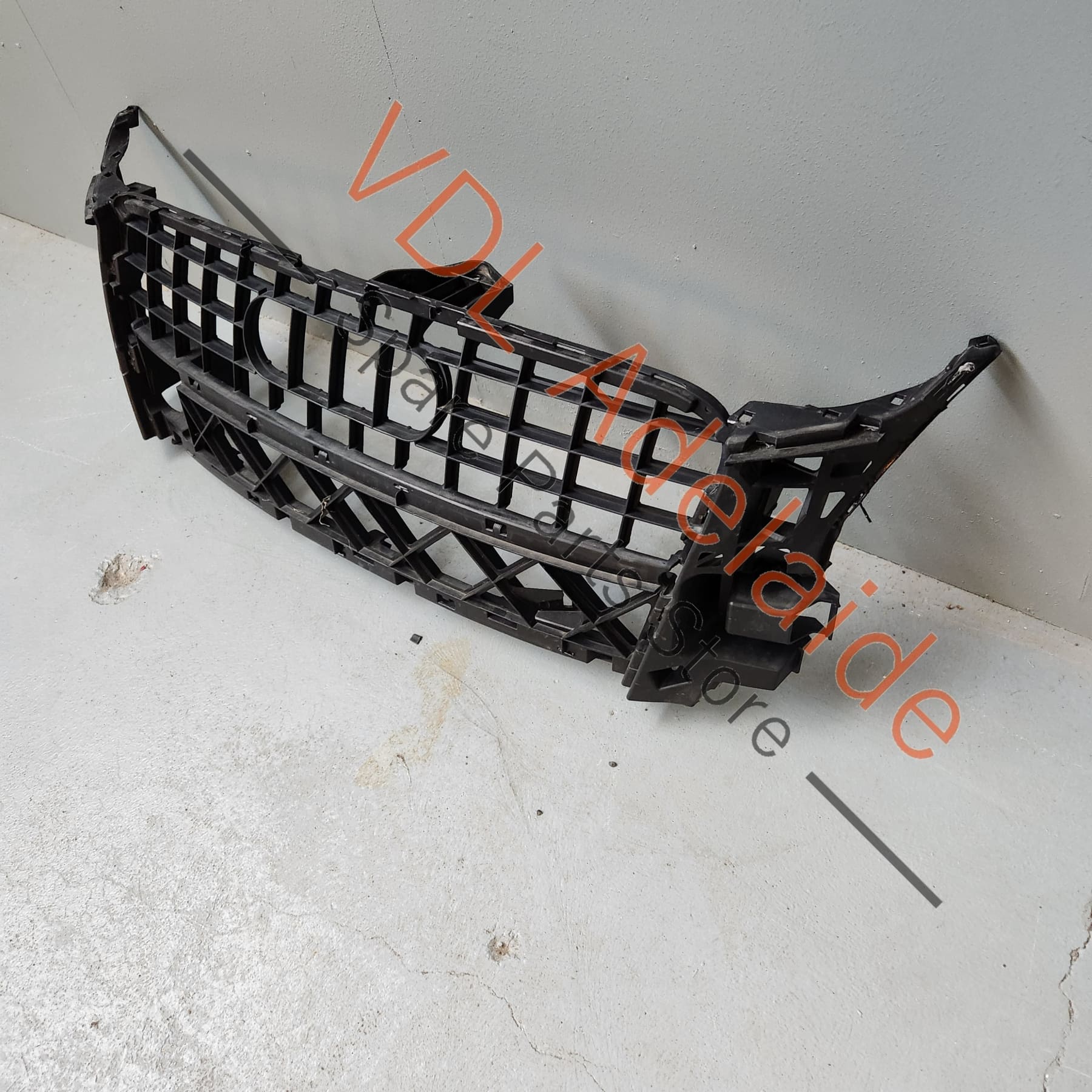 Audi Q7 Front Bumper Inner Liner Bracket 4L0807233 - Image 2