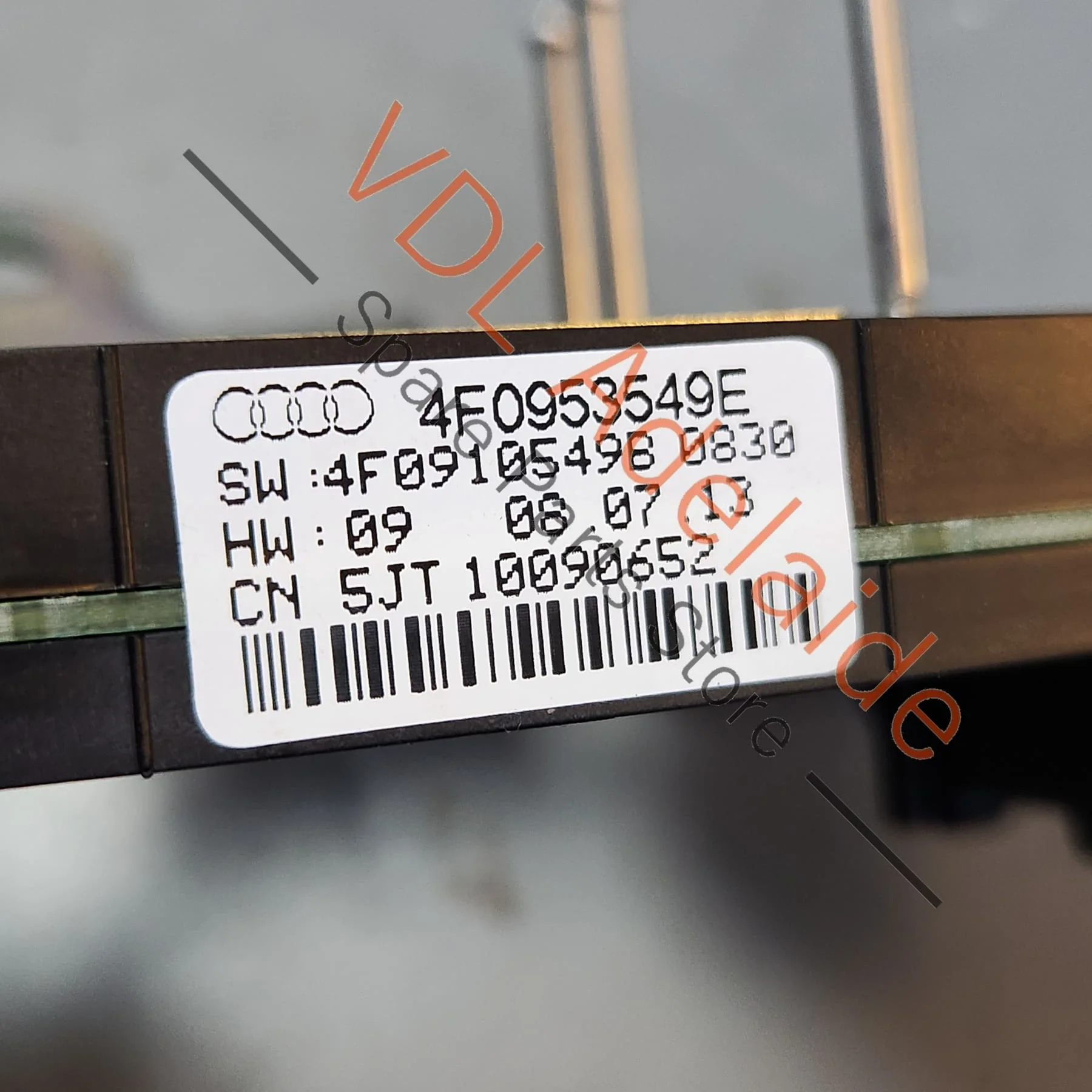 Audi Q7 Steering Wheel Control Board Module 4F0910549B - Image 2