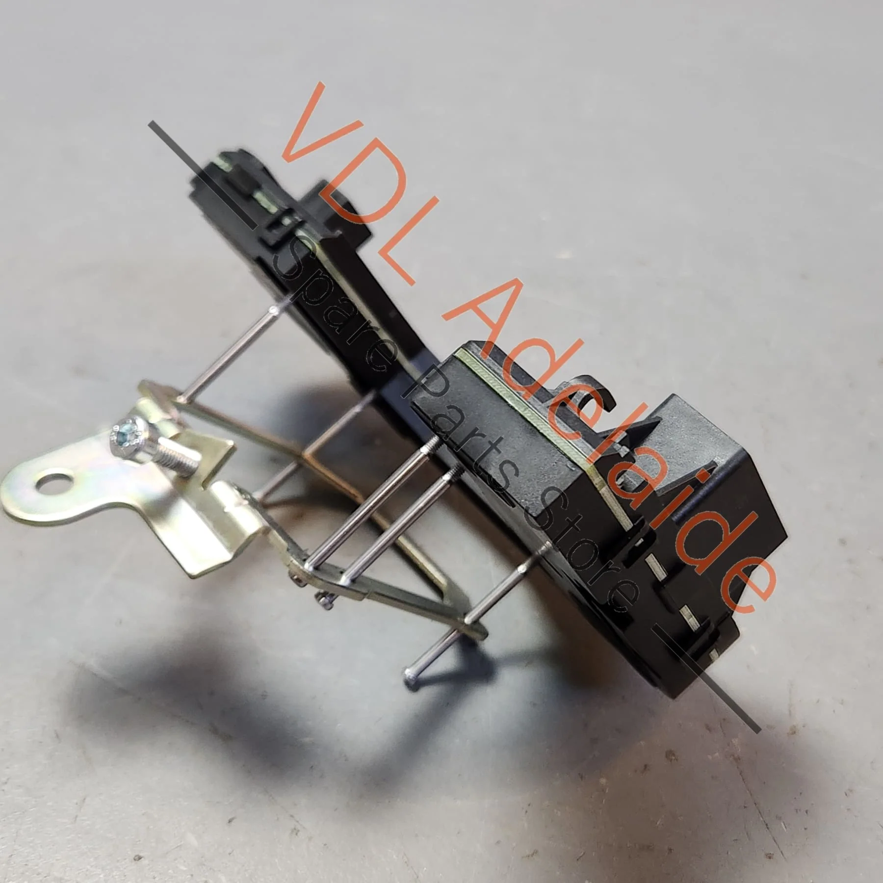 Audi Q7 Steering Wheel Control Board Module 4F0910549B - Image 6