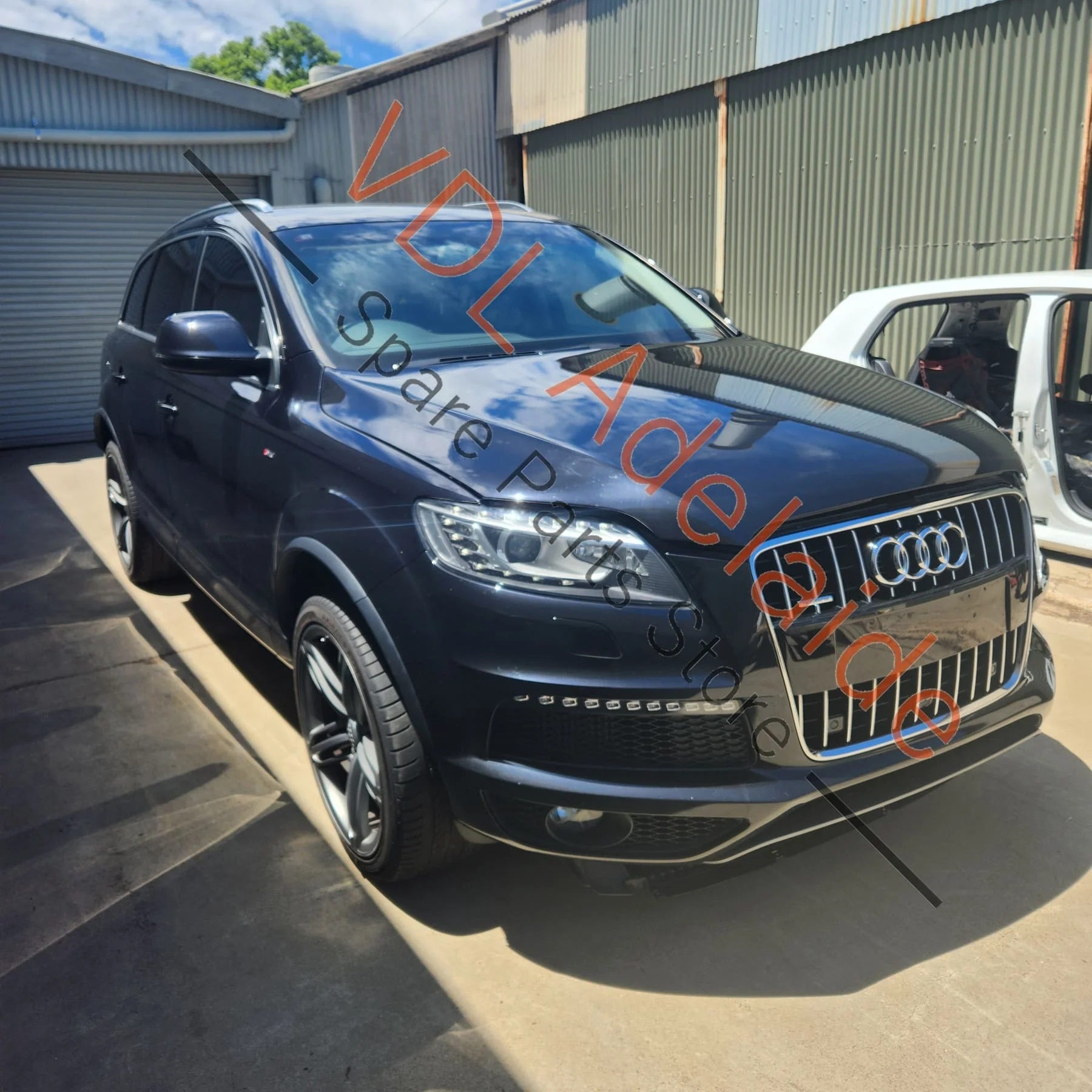 Audi Q7 Right Rear Door C Pillar Exterior Trim Gloss Black 4L0839904 Y9B - Image 3