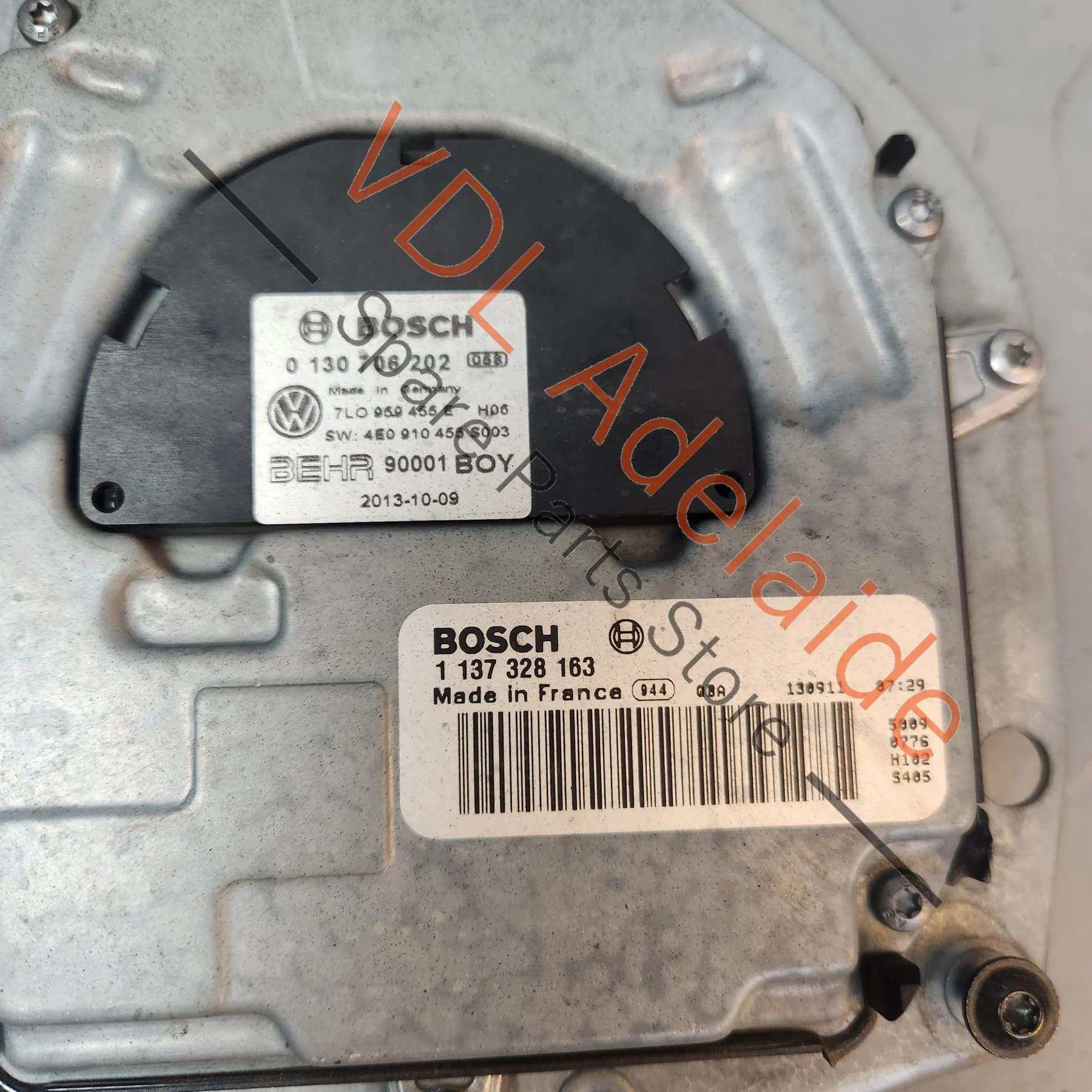 Audi Q7 Porsche Cayenne Right RHS Radiator Fan Motor for 420mm blade 7L0959455E 7L0959455F - Image 5