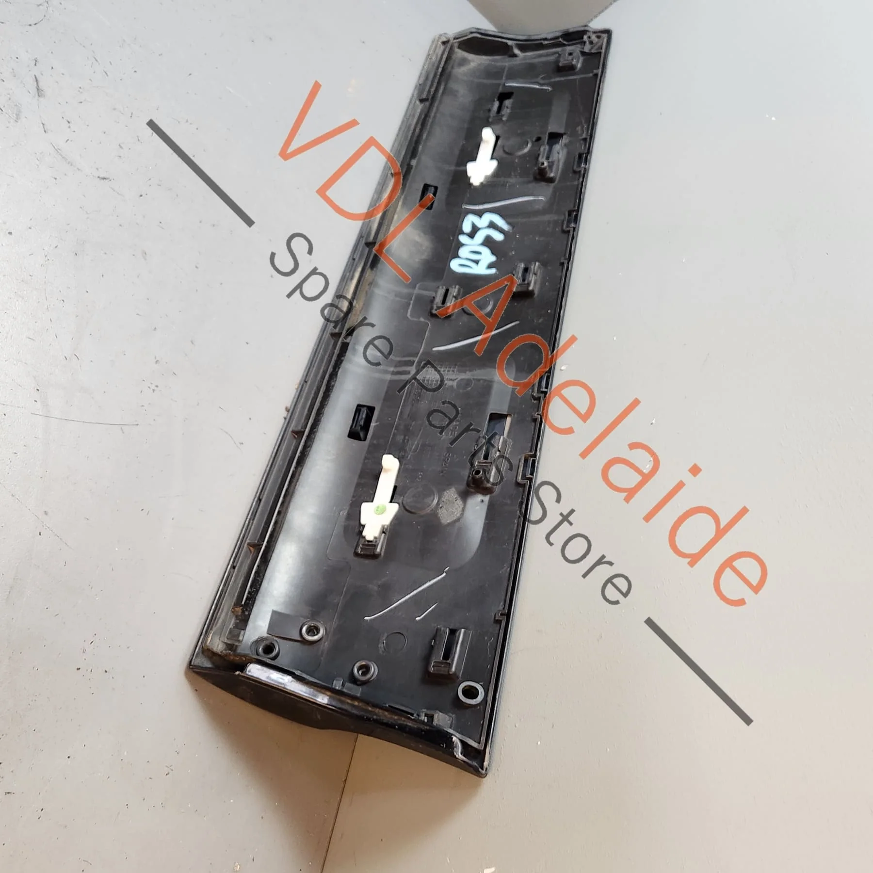 Audi Q7 4L Right Rear Lower Fender Flare Exterior Body Moulding Trim 4L0853970F GRU - Image 7