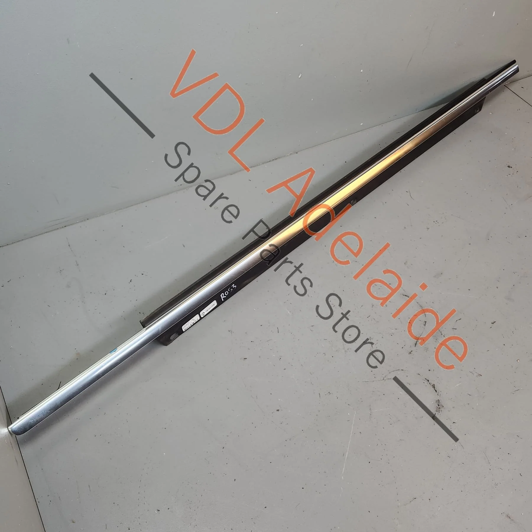 Audi Q7 4L Exterior Window Seal Strip Moulding Chrome Trim Left Front 4L0853283E 2ZZ