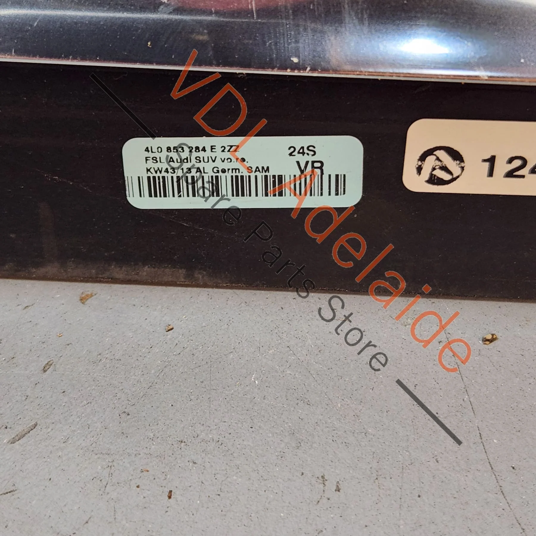 Audi Q7 4L Exterior Window Seal Strip Moulding Chrome Trim Right Front 4L0853284E 2ZZ - Image 3