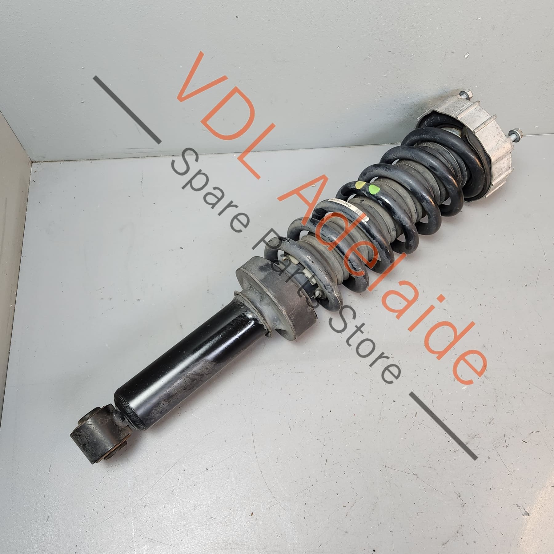 Audi Q7 Rear Shock Absorber Strut 7L8513029K suits Left or Right
