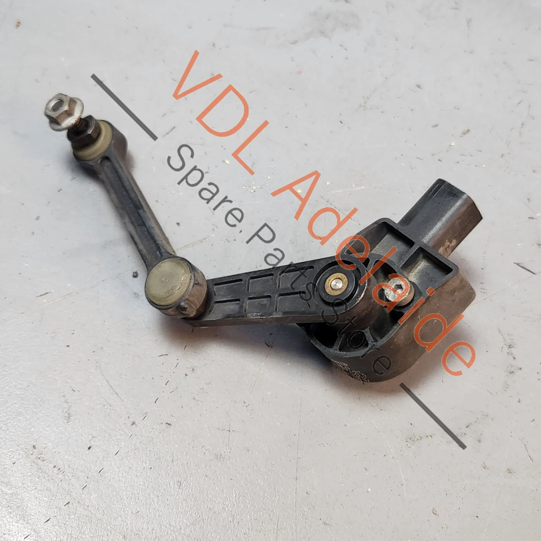 Audi Q7 Rear Suspension Level Sensor 7L6616571 - Image 2