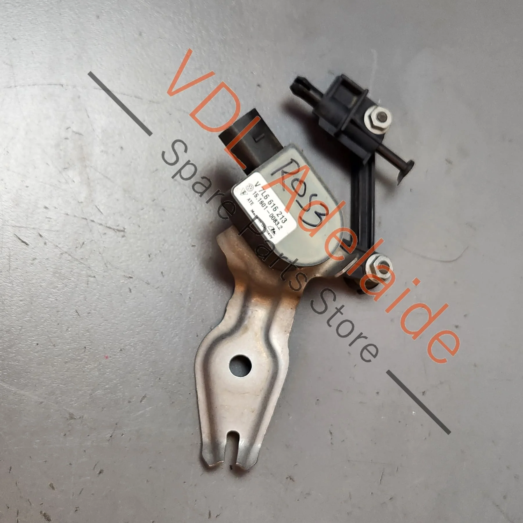 Audi Q7 4L Front Left Suspension Level Sensor 7L6616213
