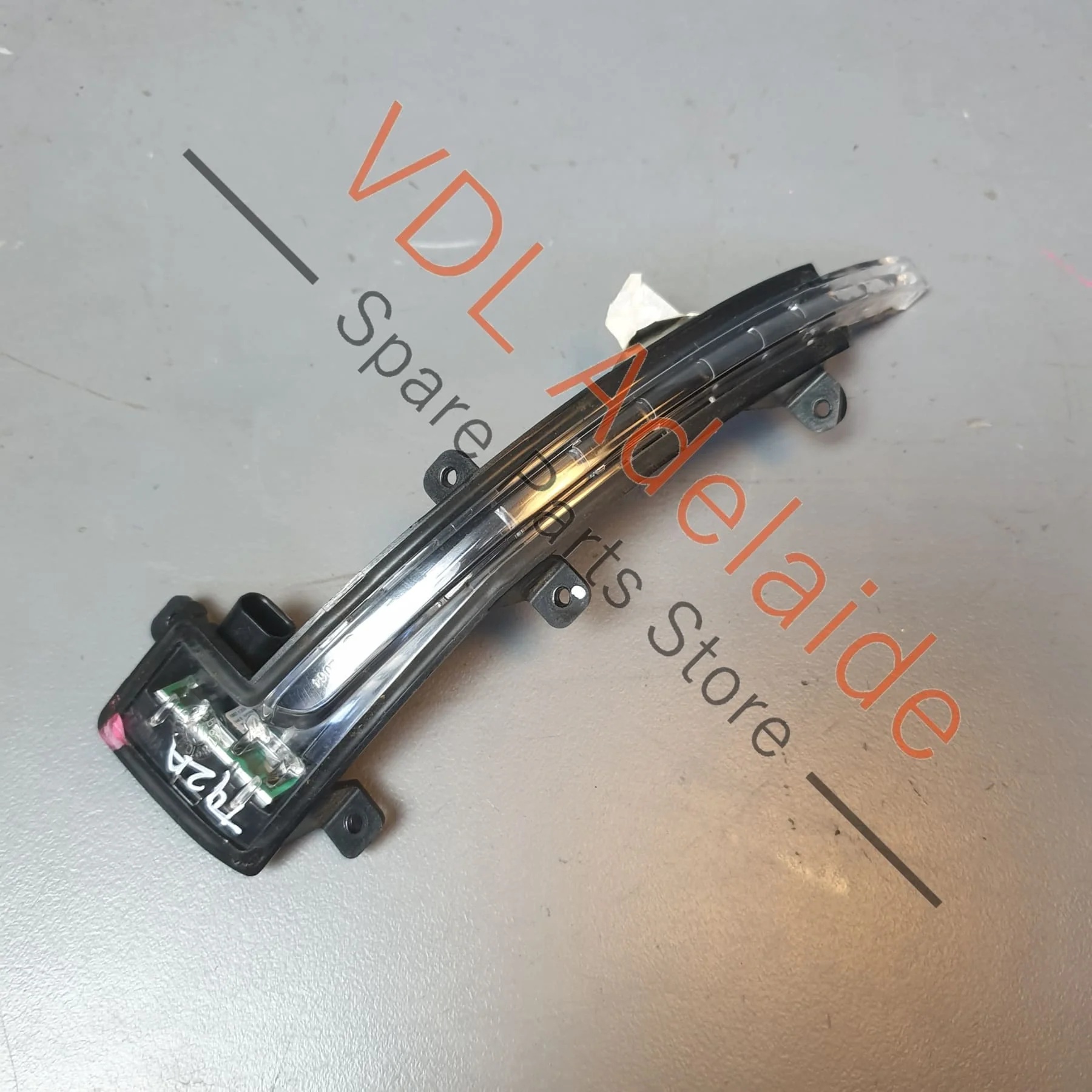 Audi R8 42 Side Marker Flasher Turn Signal Indicator for Mirror 8J0949102 Right - Image 5