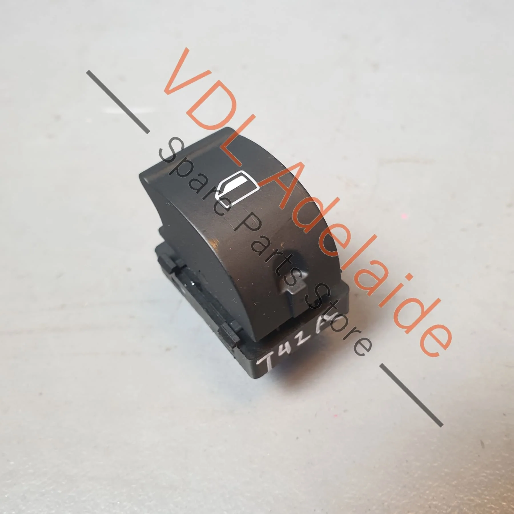 Audi R8 42 Passenger Window Switch 8E0959855A