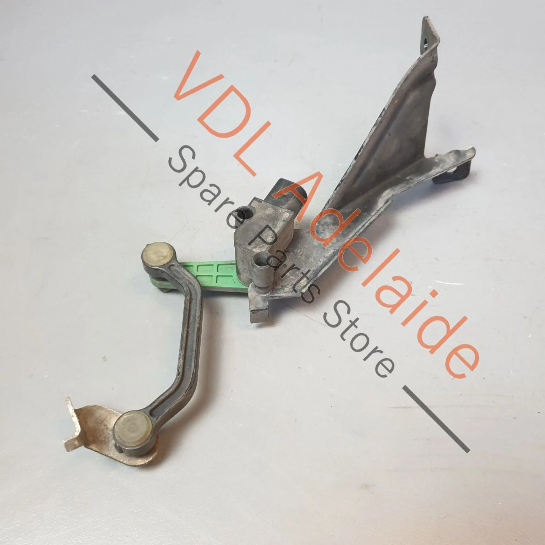 Audi R8 42 Rear Left LHS Suspension Level Sensor 420941273F - Image 2
