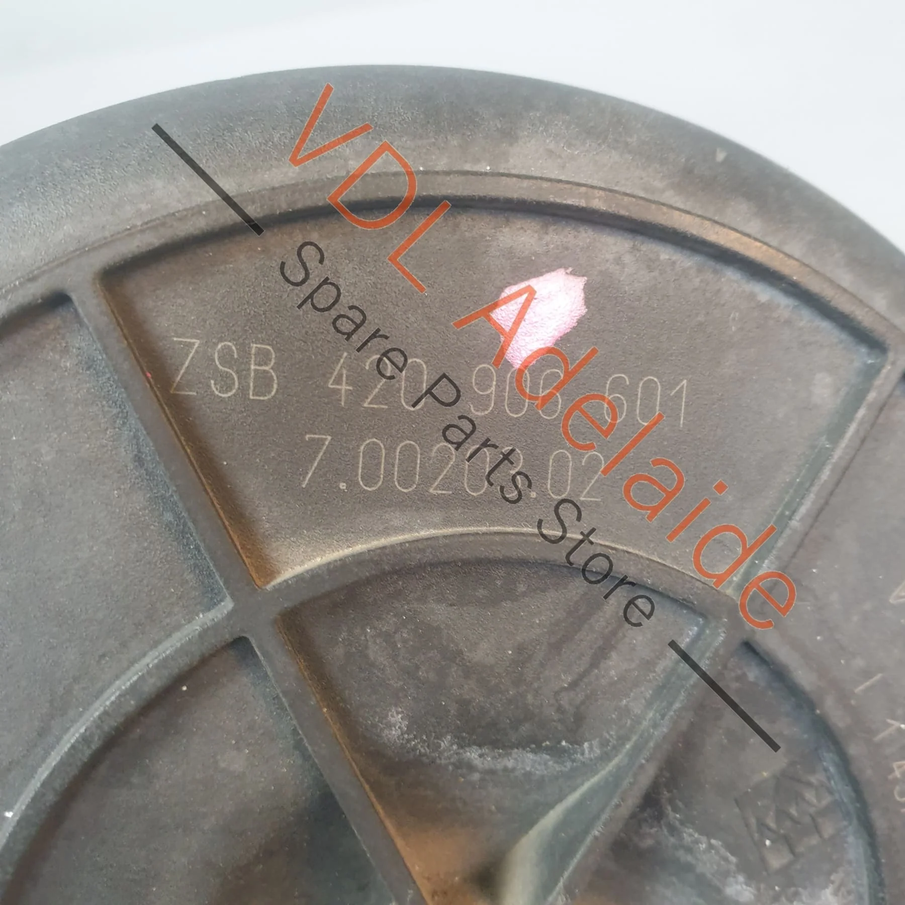 Audi R8 42 Left Side Secondary Air Pump 420906601 - Image 2