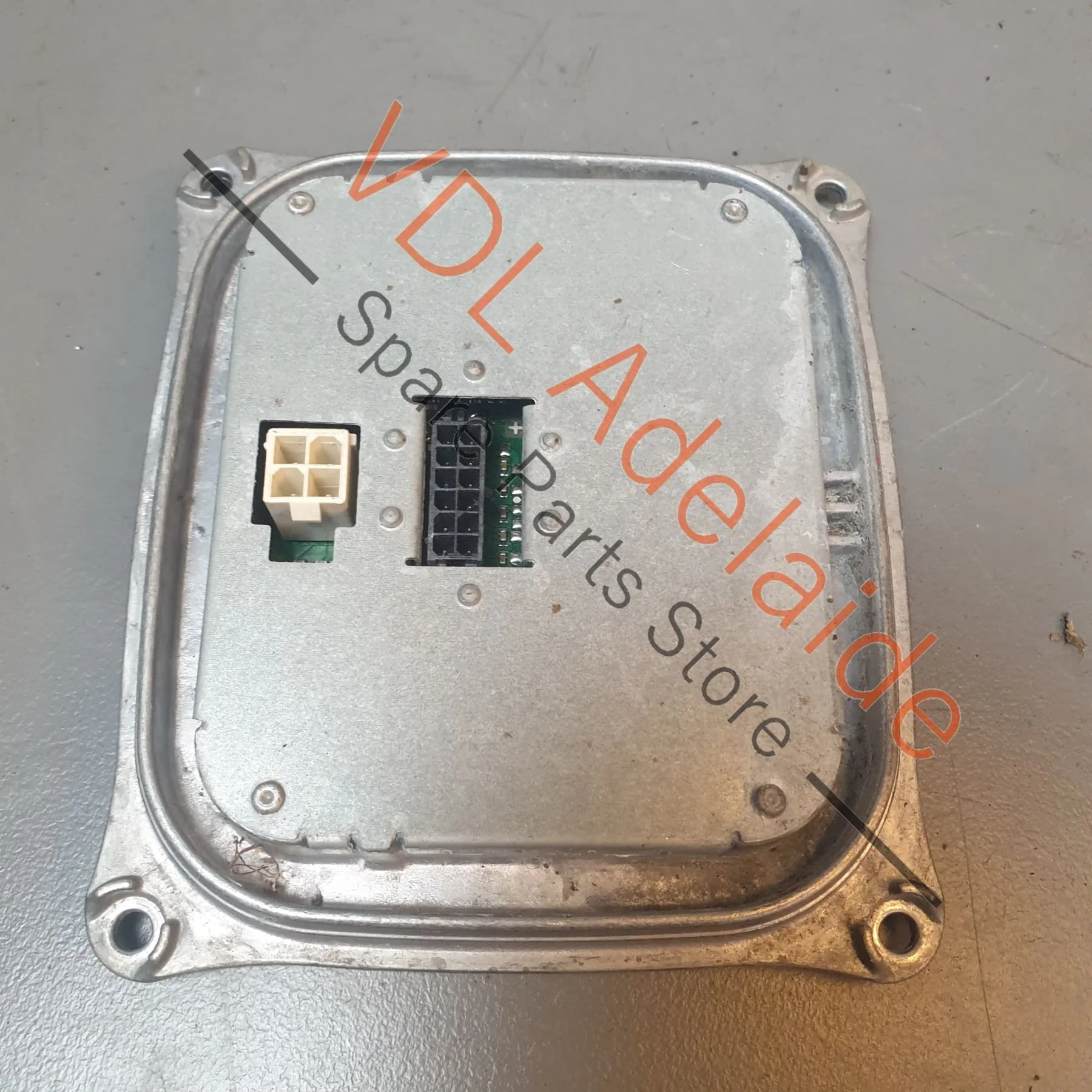 Audi R8 42 Ballast Power Control Module for Daytime Running Light DRL 420907472F - Image 9