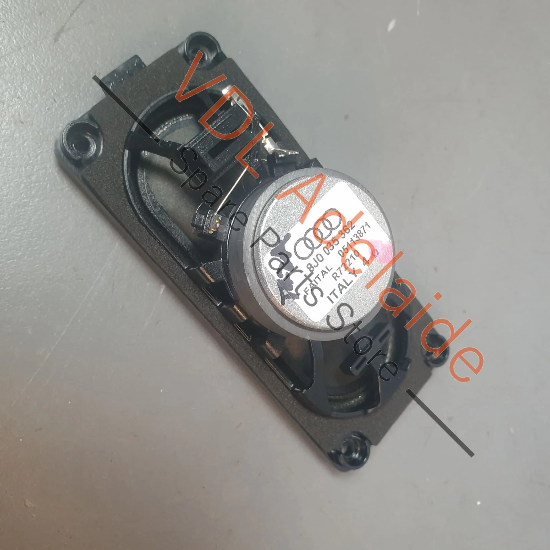 Audi R8 42 Centre Dash Panel Speaker 8J0035362 - Image 2