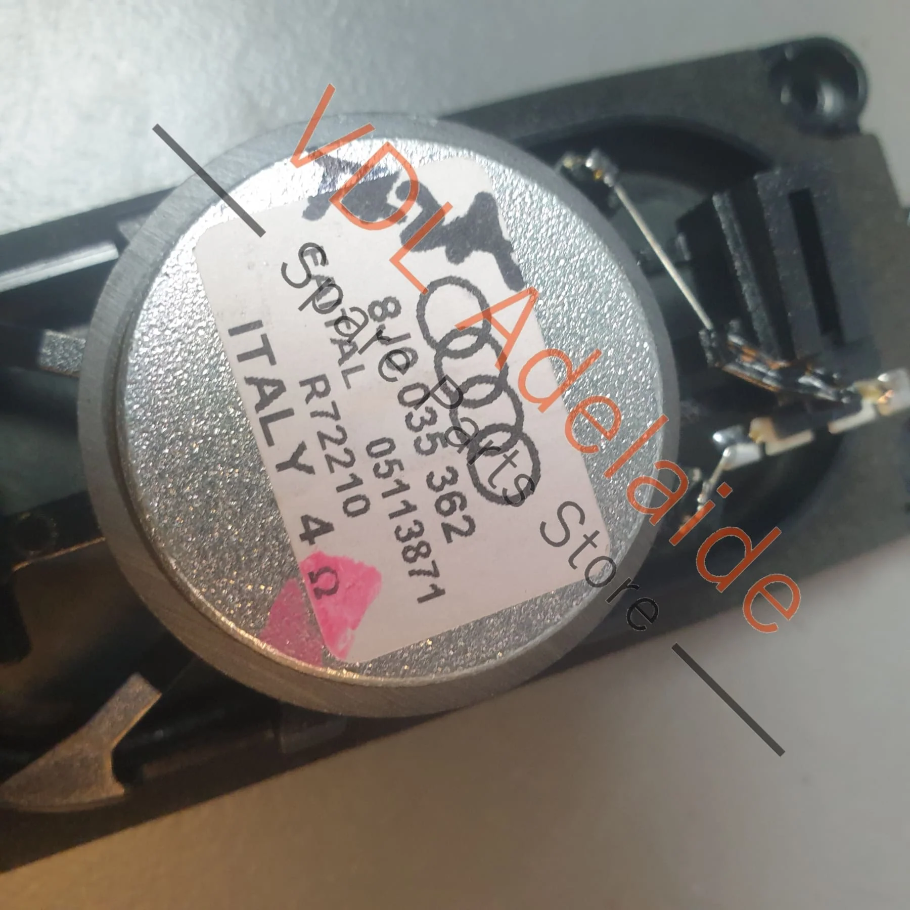 Audi R8 42 Centre Dash Panel Speaker 8J0035362 - Image 3