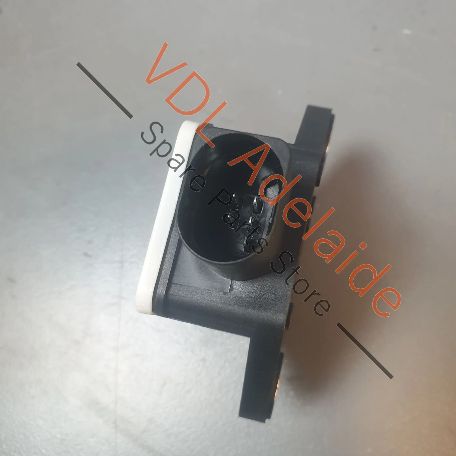 Audi R8 42 YAW Rate ESP Combi Sensor 420907637 - Image 3