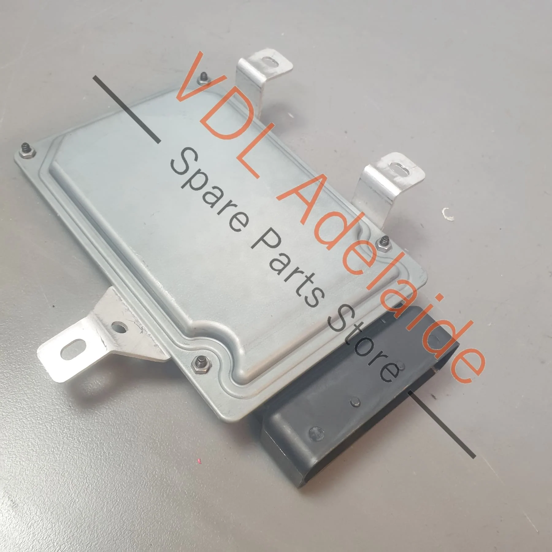 Audi R8 42 Mag Ride Active Damper Suspension Control Module 420907376A - Image 4