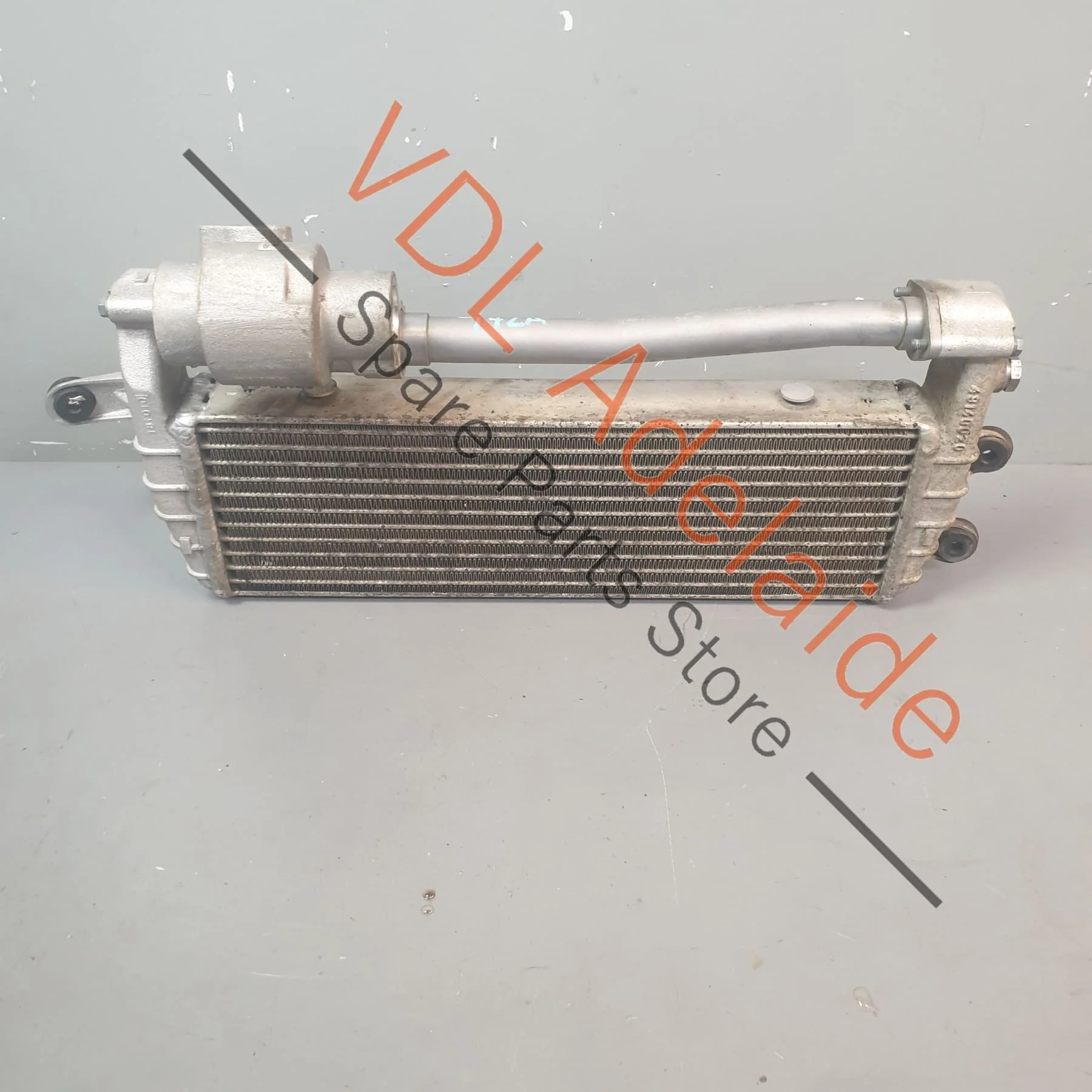 Audi R8 424 Engine Oil Cooler for Coupe 420117015A - Image 6