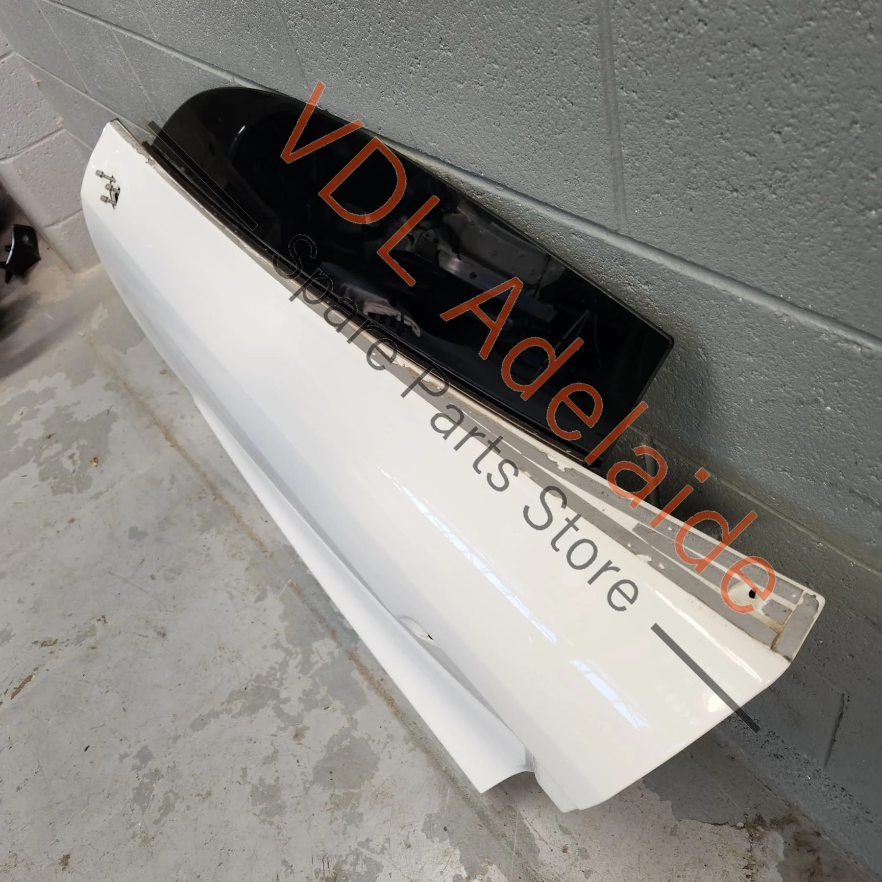 Audi R8 422 2006-2015 Front Left Door Shell Panel incl Glass - Image 5