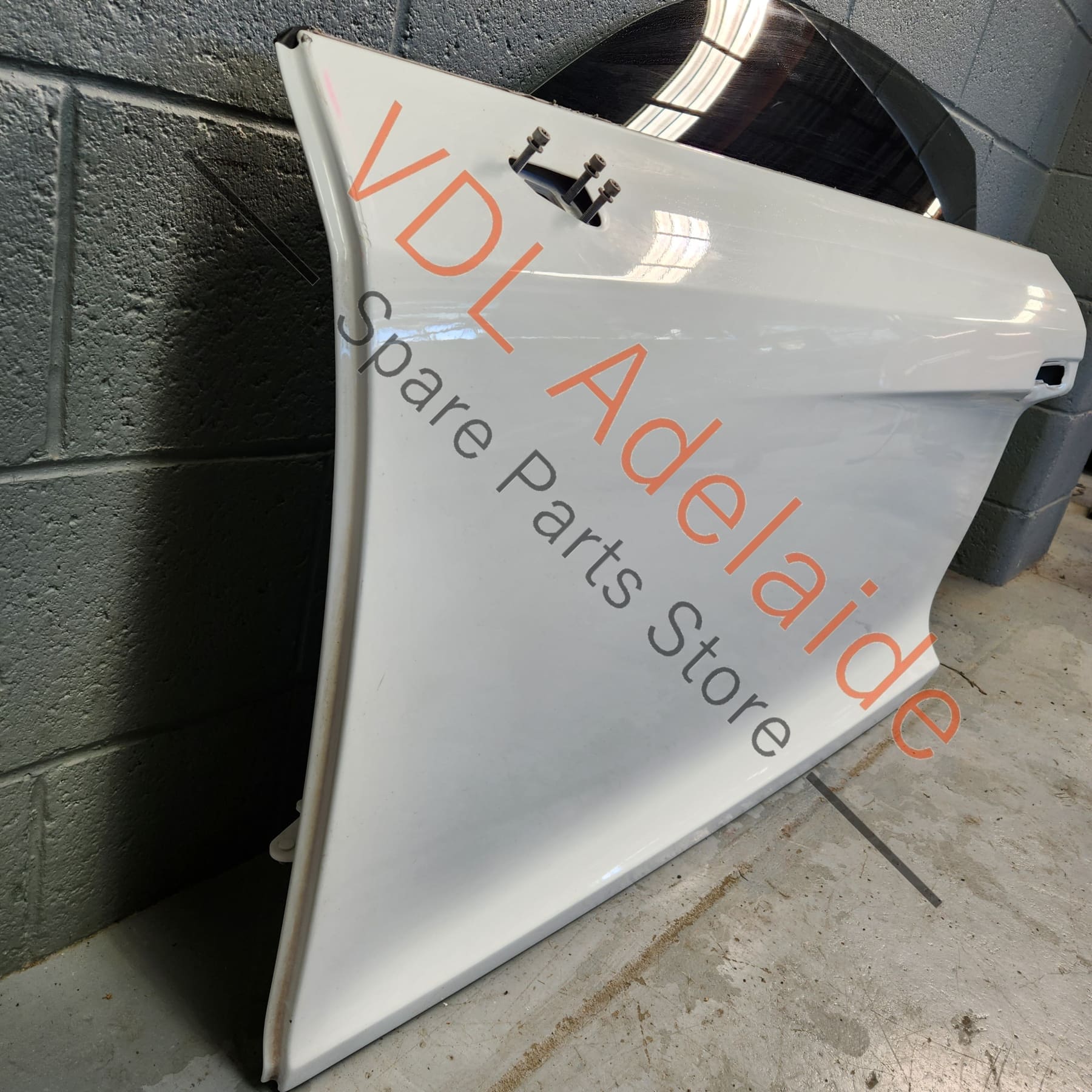Audi R8 422 2006-2015 Front Left Door Shell Panel incl Glass - Image 7