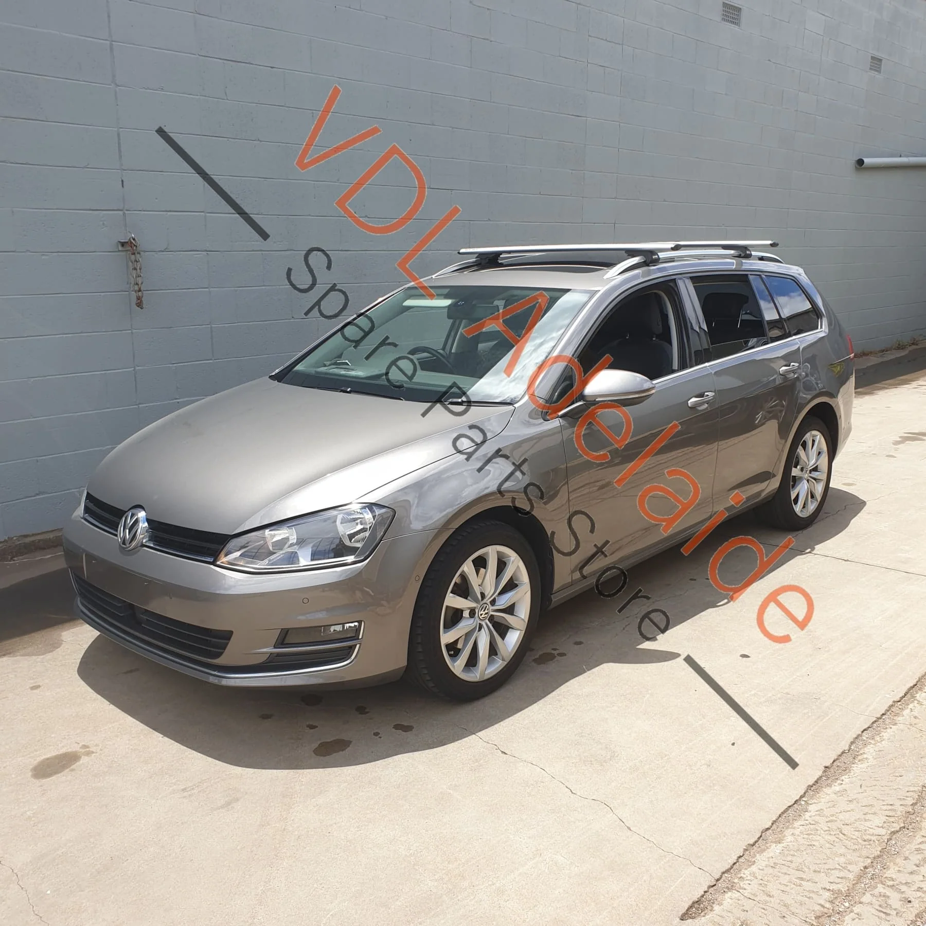VW Golf MK7 Set of Black Leather Heated Seats Estate Wagon - Image 8